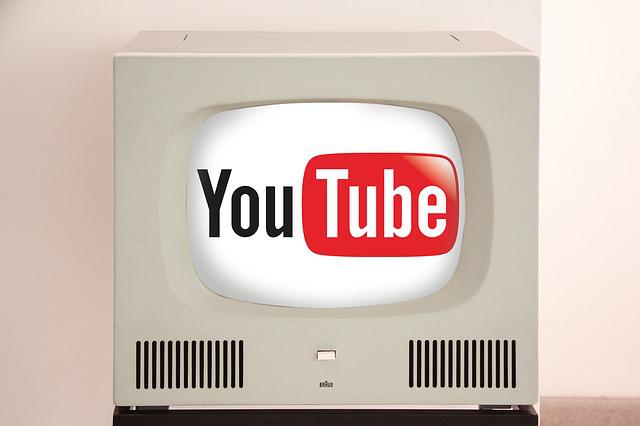 video na YouTube